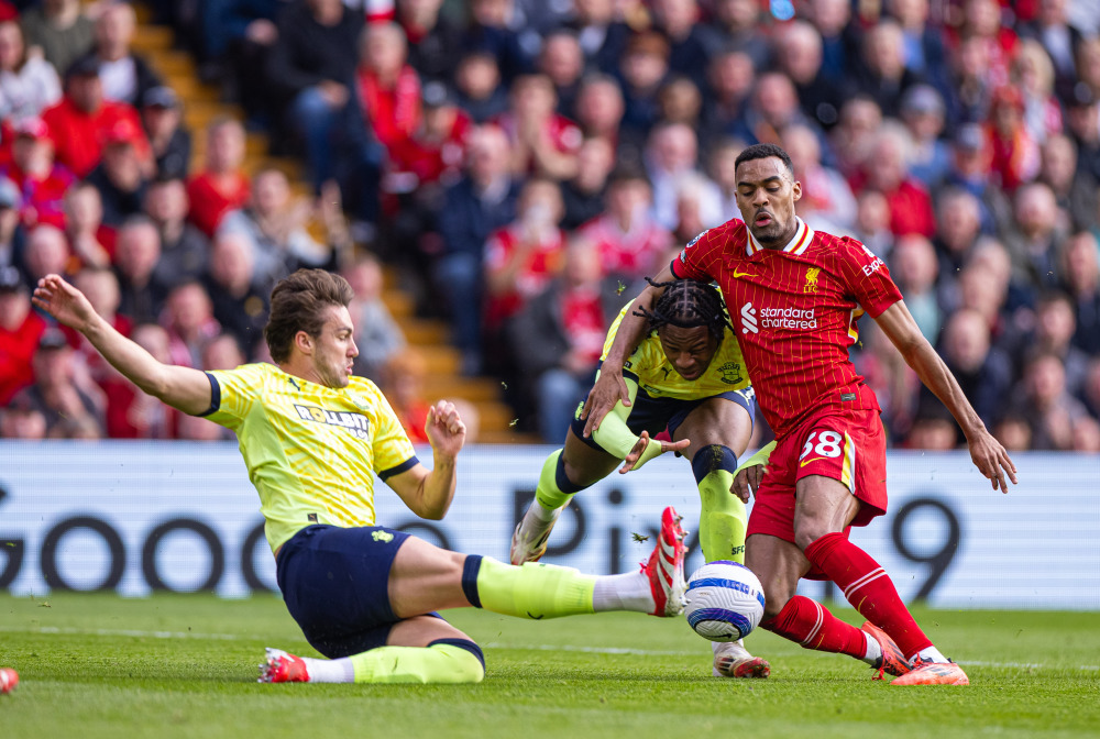 马德兴：国足放弃11月集训，各方也有更为充足的时间来选帅（马德兴：国足取消11月集训，各方选帅时间更充裕）