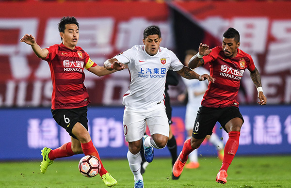 莫雷托：国米可能4000万欧签恩昆库，但球员的工资是阻碍